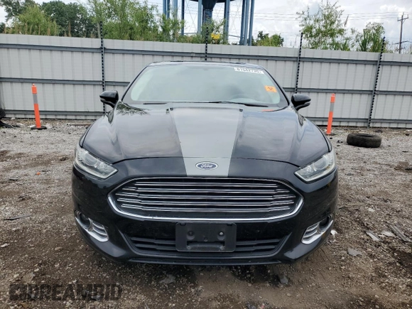 2016 Ford Fusion SE with VIN 3FA6P0T98GR163785, listed as a Copart auction lot 61542735 with 112,776 mi miles and Salvage title. Bid and sale history available at DreamBid. Image 5.