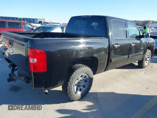 2009 Chevrolet Silverado 1500 LS with VIN 3GCEC13C49G267921, listed as a IAAI auction lot 41723468 with 150,075 mi miles and . Bid and sale history available at DreamBid. Image 4.