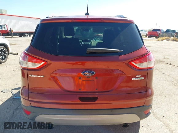 2014 Ford Escape SE with VIN 1FMCU0GX1EUB33821, listed as a IAAI auction lot 41702719 with 1 mi miles. Bid and sale history available at carsss.com. Image 15.
