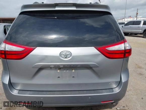 2018 Toyota Sienna XLE Auto Access Seat с VIN 5TDYZ3DCXJS963453, выставлен на аукционе IAAI как лот 42131708 с пробегом 71 891 миль миль и . История ставок и продаж доступна на DreamBid. Изображение 17.