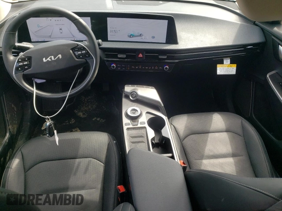 2024 Kia EV6 Wind with VIN KNDC34LA0R5198532, listed as a Copart auction lot 50887565 with 39,490 mi miles and Clean Title. Bid and sale history available at carsss.com. Image 8.