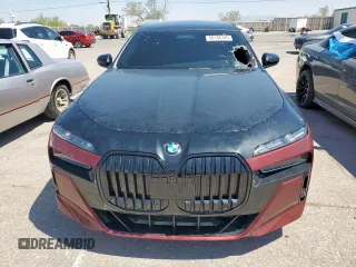 2023 BMW 7 Series 760i xDrive с VIN WBA33EJ09PCL98685, выставлен на аукционе Copart как лот 60106345 с пробегом 16 922 миль миль и Списание • Salvage title. История ставок и продаж доступна на DreamBid. Изображение 5.