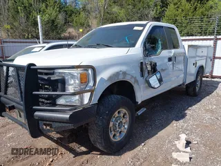 2022 Ford F-250 XL with VIN 1FD7X2B65NEC90975, listed as a IAAI auction lot 42009451 with 108,709 mi miles and . Bid and sale history available at DreamBid. Image 2.