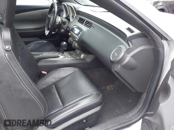 2011 Chevrolet Camaro 2LT with VIN 2G1FC1ED3B9140001, listed as a IAAI auction lot 42277118 with 180,796 mi miles and . Bid and sale history available at DreamBid. Image 5.