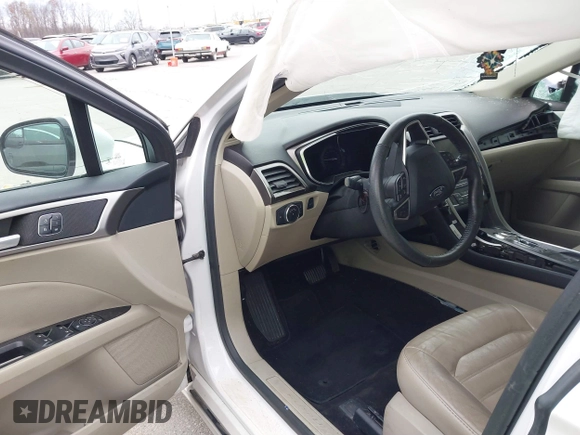 2017 Ford Fusion SE z VIN 3FA6P0HDXHR178108, wystawiony jako IAAI lot #41008773 z przebiegiem 96 598 mil mil oraz . Historia ofert i sprzedaży dostępna na DreamBid. Obrazek 5.
