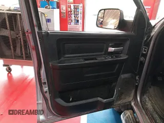 2019 Ram 2500 Tradesman with VIN 3C6UR5CJ2KG596954, listed as a IAAI auction lot 42209033 with 90,005 mi miles. Bid and sale history available at carsss.com. Image 1.