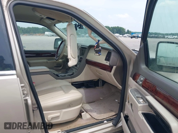 2004 Lincoln Aviator Luxury with VIN 5LMEU88H94ZJ20957, listed as a IAAI auction lot 42477846 with 165,016 mi miles and . Bid and sale history available at DreamBid. Image 5.
