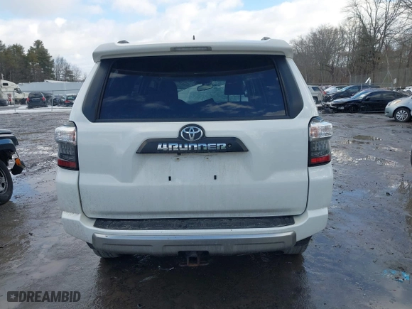 2019 Toyota 4Runner SR5 with VIN JTEBU5JR2K5647749, listed as a IAAI auction lot 41669287 with 120,772 mi miles. Bid and sale history available at carsss.com. Image 16.