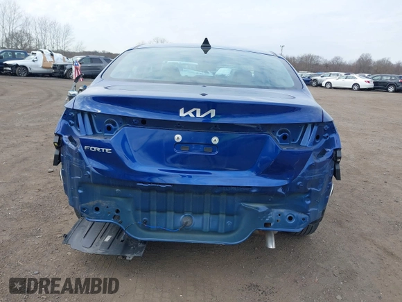 2023 Kia Forte LXS z VIN 3KPF24AD1PE602579, wystawiony jako IAAI lot #41760080 z przebiegiem 28 424 mil mil oraz . Historia ofert i sprzedaży dostępna na DreamBid. Obrazek 16.