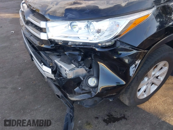 2019 Toyota Highlander SE z VIN 5TDJZRFH9KS598021, wystawiony jako IAAI lot #41764561 z przebiegiem 73 835 mil mil oraz . Historia ofert i sprzedaży dostępna na DreamBid. Obrazek 6.