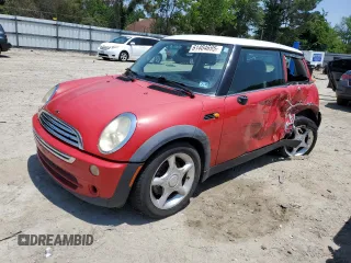2006 MINI Hardtop with VIN WMWRC33556TJ78451, listed as a Copart auction lot 61404695 with 170,706 mi miles and Salvage title. Bid and sale history available at DreamBid. Image 1.