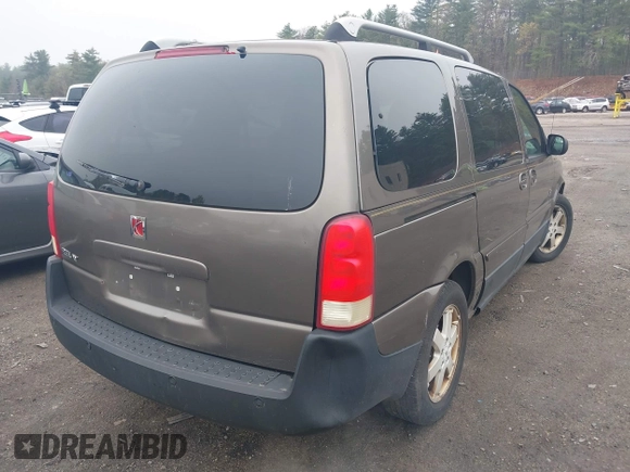 2005 Saturn Relay 3 with VIN 5GZDV23L75D209108, listed as a IAAI auction lot 42177295 with 235,081 mi miles and . Bid and sale history available at DreamBid. Image 4.