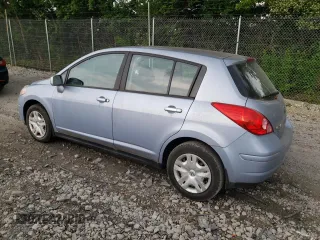 2011 Nissan Versa S z VIN 3N1BC1CP3BL506025, wystawiony jako Copart lot #61054485 z przebiegiem Nie podano mil oraz Czysty tytuł • Clean title. Historia ofert i sprzedaży dostępna na DreamBid. Obrazek 2.