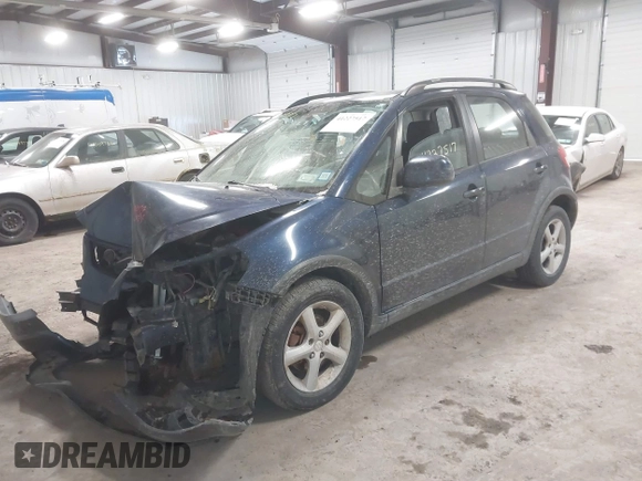 2008 Suzuki SX4 with VIN JS2YB413385107948, listed as a IAAI auction lot 41227517 with 153,163 mi miles. Bid and sale history available at carsss.com. Image 2.