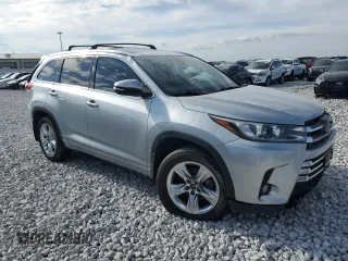 2018 Toyota Highlander Limited z VIN 5TDDZRFH1JS865387, wystawiony jako Copart lot #42059445 z przebiegiem Nie podano mil oraz Szkoda całkowita • Salvage title. Historia ofert i sprzedaży dostępna na DreamBid. Obrazek 4.