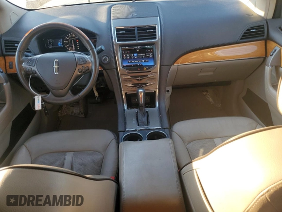 2014 Lincoln MKX with VIN 2LMDJ6JK3EBL17102, listed as a Copart auction lot 41509265 with 102,957 mi miles and Clean Title. Bid and sale history available at carsss.com. Image 8.