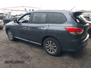 2014 Nissan Pathfinder Platinum with VIN 5N1AR2MNXEC618679, listed as a IAAI auction lot 42641920 with 169,263 mi miles and . Bid and sale history available at DreamBid. Image 3.