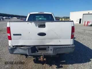 2006 Ford F-150 XL z VIN 1FTRF12226KC11966, wystawiony jako IAAI lot #42252210 z przebiegiem 238 265 mil mil oraz . Historia ofert i sprzedaży dostępna na DreamBid. Obrazek 16.