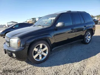 2009 Chevrolet TrailBlazer LT w/1LT with VIN 1GNDS33SX92108175, listed as a Copart auction lot 82931414 with 163,655 mi miles and Salvage Title. Bid and sale history available at carsss.com. Image 1.