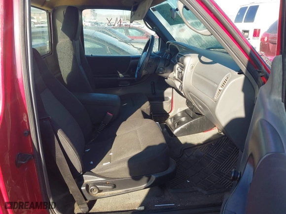 2004 Ford Ranger XL with VIN 1FTYR10DX4PA01736, listed as a IAAI auction lot 41618754 with 259,983 mi miles. Bid and sale history available at carsss.com. Image 8.