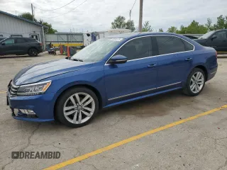 2017 Volkswagen Passat SE with VIN 1VWGT7A31HC056480, listed as a Copart auction lot 58566175 with 147,701 mi miles and Salvage title. Bid and sale history available at DreamBid. Image 1.