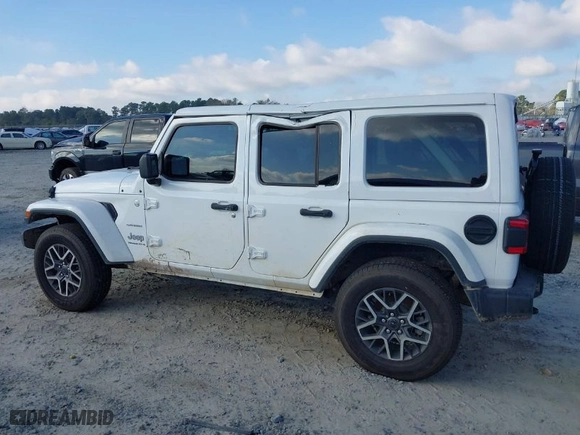 2024 Jeep Wrangler Sahara with VIN 1C4PJXEG5RW267364, listed as a IAAI auction lot 40864891 with 3,496 mi miles. Bid and sale history available at carsss.com. Image 14.