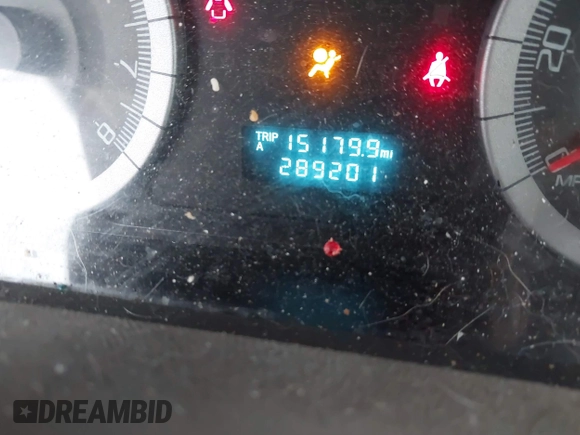 2008 Ford Escape XLT с VIN 1FMCU03108KC38240, выставлен на аукционе IAAI как лот 42121319 с пробегом 289 201 миль миль и . История ставок и продаж доступна на DreamBid. Изображение 15.