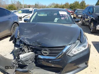 2018 Nissan Altima SV with VIN 1N4AL3AP6JC255539, listed as a IAAI auction lot 41827843 with 109,791 mi miles and . Bid and sale history available at carsss.com. Image 12.