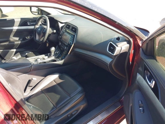 2016 Nissan Maxima Platinum z VIN 1N4AA6AP1GC416590, wystawiony jako IAAI lot #41817288 z przebiegiem 248 514 mil mil oraz . Historia ofert i sprzedaży dostępna na DreamBid. Obrazek 5.