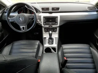 2012 Volkswagen CC Lux PZEV with VIN WVWHP7AN7CE508247, listed as a Copart auction lot 64228054 with 201,234 mi miles and Salvage Title. Bid and sale history available at carsss.com. Image 8.