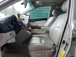 2006 Lexus RX 330 z VIN 2T2GA31U96C046533, wystawiony jako Copart lot #57883435 z przebiegiem 269 994 mil mil oraz Szkoda całkowita • Salvage title. Historia ofert i sprzedaży dostępna na DreamBid. Obrazek 7.