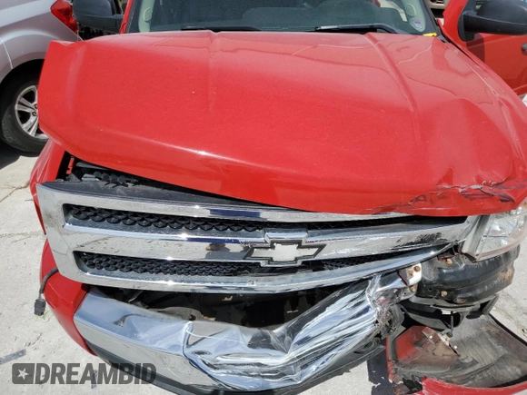 2007 Chevrolet Silverado 1500 LT w/1LT with VIN 3GCEK13C47G512801, listed as a Copart auction lot 69797214 with 179,981 mi miles and Non Repairable. Bid and sale history available at carsss.com. Image 11.