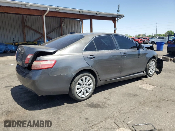 2008 Toyota Camry LE z VIN 4T1BK46KX8U054845, wystawiony jako Copart lot #56856655 z przebiegiem 247 135 mil mil oraz Szkoda całkowita • Salvage title. Historia ofert i sprzedaży dostępna na DreamBid. Obrazek 3.