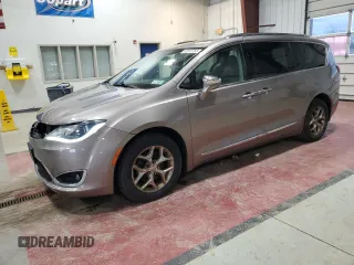 2017 Chrysler Pacifica Limited z VIN 2C4RC1GG4HR565098, wystawiony jako Copart lot #53072755 z przebiegiem 93 896 mil mil oraz Szkoda całkowita • Salvage title. Historia ofert i sprzedaży dostępna na DreamBid. Obrazek 1.