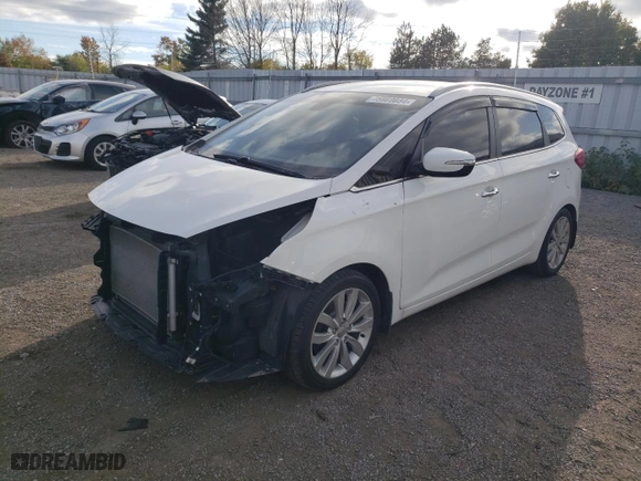 2014 Kia Rondo EX with VIN KNAHU8A30E7017813, listed as a Copart auction lot 75989884 with 65,405 mi miles and Salvage Title. Bid and sale history available at carsss.com. Image 1.