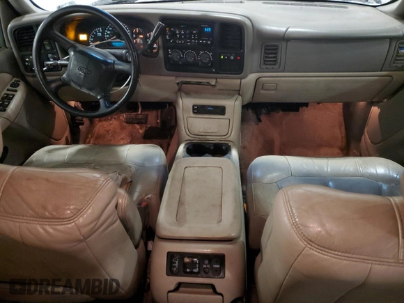 2002 Chevrolet Suburban LS with VIN 1GNFK16Z12J151899, listed as a Copart auction lot 44806045 with 246,640 mi miles and Salvage Title. Bid and sale history available at carsss.com. Image 8.