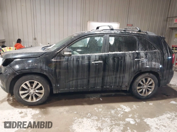2012 Kia Sorento SX with VIN 5XYKW4A2XCG209369, listed as a IAAI auction lot 41693091 with 195,249 mi miles. Bid and sale history available at carsss.com. Image 14.
