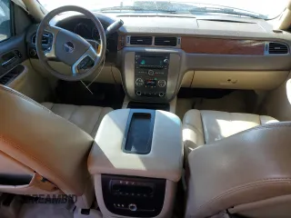 2007 GMC Yukon XL SLT with VIN 1GKFK16377R377463, listed as a Copart auction lot 49138845 with 240,450 mi miles and Salvage Title. Bid and sale history available at DreamBid. Image 8.