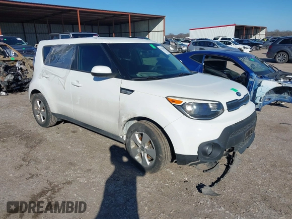 2018 Kia Soul with VIN KNDJN2A28J7554638, listed as a IAAI auction lot 41475192 with 48,869 mi miles. Bid and sale history available at carsss.com. Image 1.