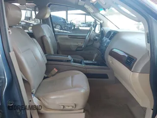 2011 Nissan Armada SV z VIN 5N1BA0ND2BN608699, wystawiony jako IAAI lot #42284447 z przebiegiem 204 758 mil mil oraz . Historia ofert i sprzedaży dostępna na DreamBid. Obrazek 5.