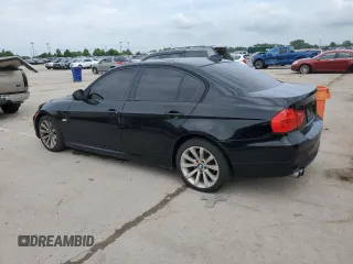 2011 BMW 3 Series 328i z VIN WBAPH7G54BNN02496, wystawiony jako Copart lot #60601785 z przebiegiem 156 459 mil mil oraz Czysty tytuł • Clean title. Historia ofert i sprzedaży dostępna na DreamBid. Obrazek 2.