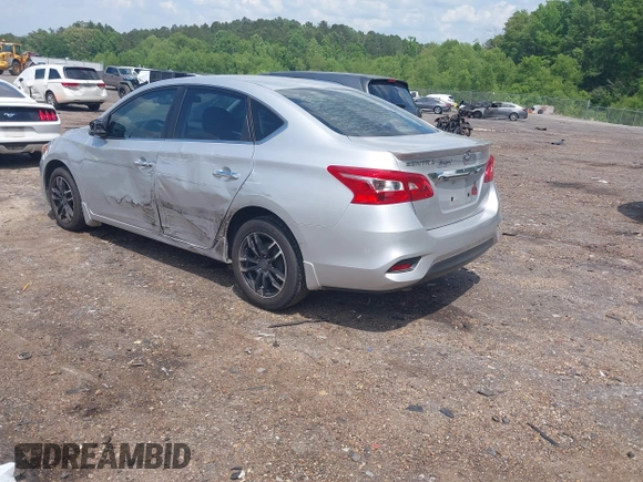 2019 Nissan Sentra SV z VIN 3N1AB7AP5KY240322, wystawiony jako IAAI lot #42144271 z przebiegiem 107 831 mil mil oraz . Historia ofert i sprzedaży dostępna na DreamBid. Obrazek 3.