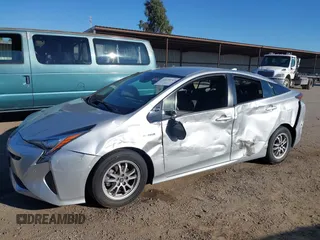 2018 Toyota Prius Two with VIN JTDKBRFU7J3073805, listed as a IAAI auction lot 41622743 with 89,027 mi miles and . Bid and sale history available at carsss.com. Image 6.