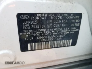 2023 Hyundai Ioniq 6 Preferred z VIN KMHM34AC6PA049017, wystawiony jako Copart lot #63924084 z przebiegiem 9536 mil mil oraz Szkoda całkowita • Salvage title. Historia ofert i sprzedaży dostępna na DreamBid. Obrazek 12.