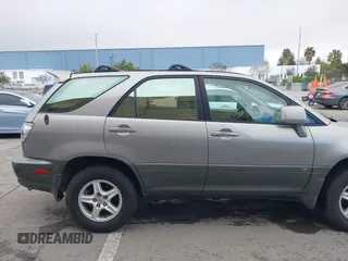 2003 Lexus RX 300 with VIN JTJHF10U330305164, listed as a IAAI auction lot 41787047 with 104,068 mi miles. Bid and sale history available at carsss.com. Image 13.