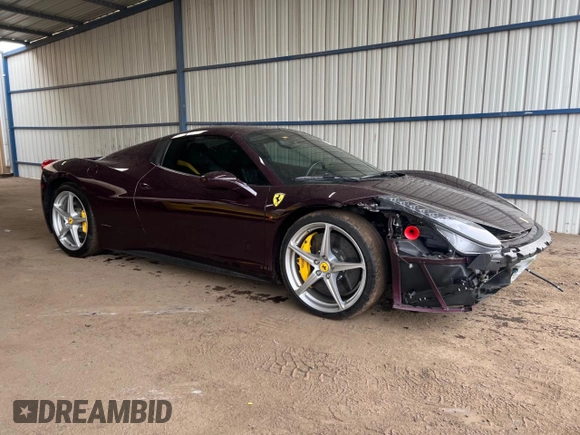 2014 Ferrari 458 Italia z VIN ZFF68NHA6E0201648, wystawiony jako Copart lot #41274584 z przebiegiem 15 586 mil mil oraz . Historia ofert i sprzedaży dostępna na DreamBid. Obrazek 4.