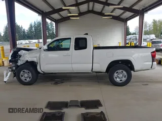 2021 Toyota Tacoma SR с VIN 3TYRX5GN8MT005858, выставлен на аукционе IAAI как лот 42022056 с пробегом 59 608 миль миль и . История ставок и продаж доступна на DreamBid. Изображение 15.