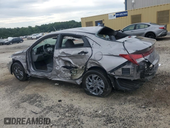 2024 Hyundai Elantra SEL with VIN KMHLM4DG9RU780274, listed as a Copart auction lot 62518085 with 33,363 mi miles and Non repairable. Bid and sale history available at DreamBid. Image 2.