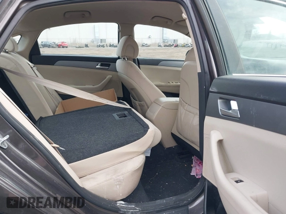 2015 Hyundai Sonata SE with VIN 5NPE24AF4FH204726, listed as a IAAI auction lot 41835877 with 139,281 mi miles and . Bid and sale history available at DreamBid. Image 8.