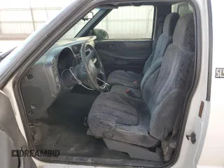 1998 GMC Sonoma SLS with VIN 1GTCS14W3W8516021, listed as a Copart auction lot 47306485 with 102,709 mi miles and Salvage Title. Bid and sale history available at carsss.com. Image 7.